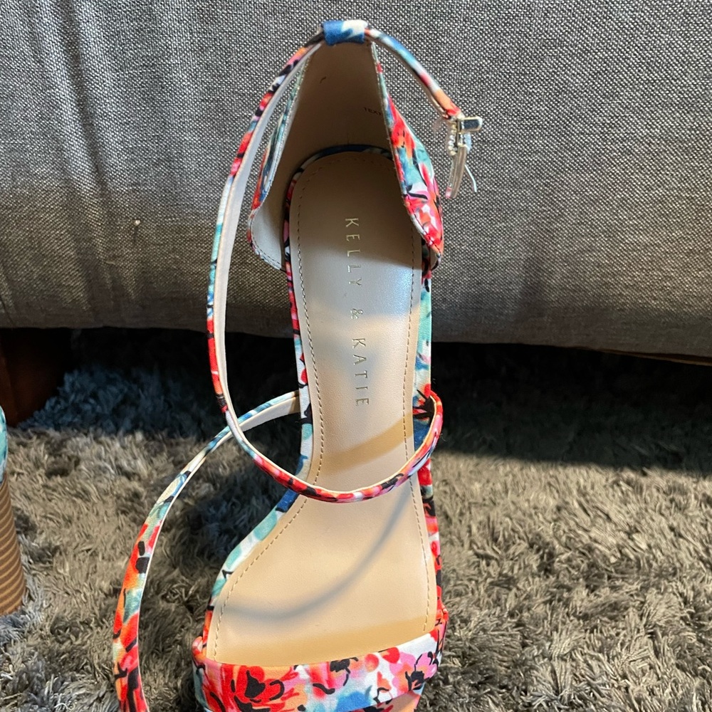 Kelly&Katie Floral Block Heel 8 1/5 M